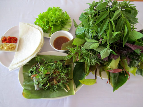 Rau ăn Bánh tráng phơi sương Trảng Bàng
