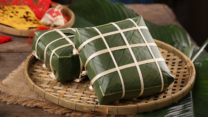 Bánh chưng Bờ Đậu được bày bán