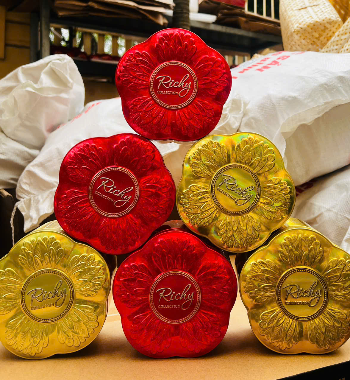 Bánh Richy Hoa Mai Đỏ - Vàng